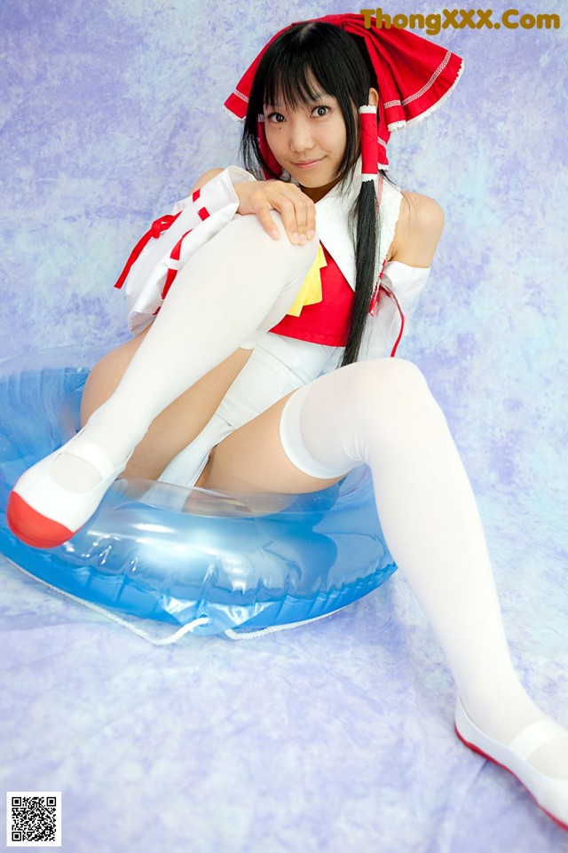 Reimu Hakure - Bigdesi Sex Gif No.58885e