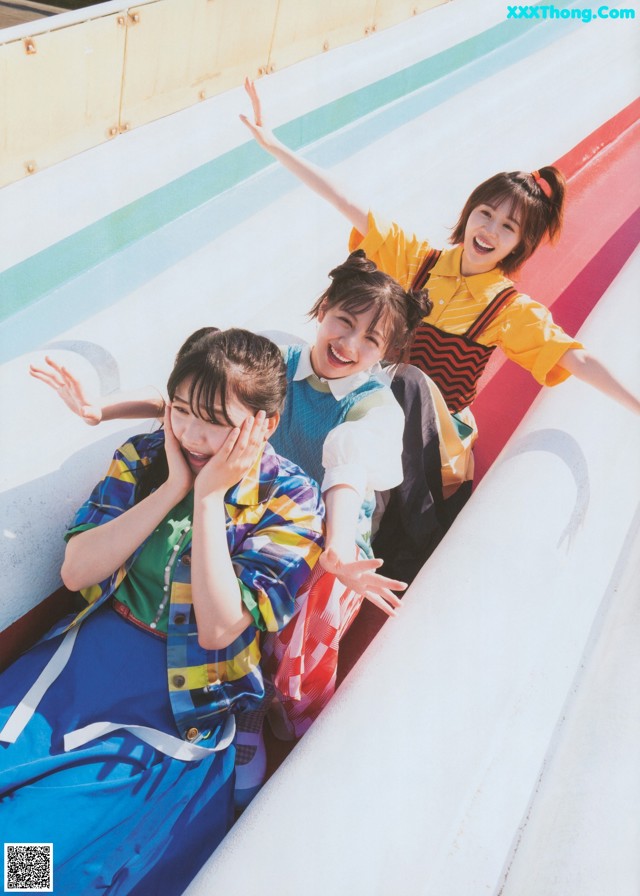 Hinatazaka46 日向坂46, B.L.T. 2022.07 (ビー・エル・ティー 2022年7月号) No.b38c2c
